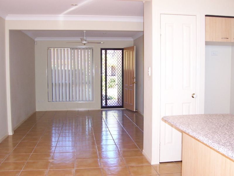 27/2 A Alpita Street, Kuraby QLD 4112