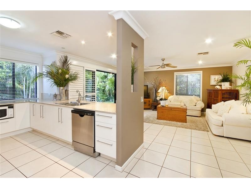 19 The Promenade, Hendra QLD 4011