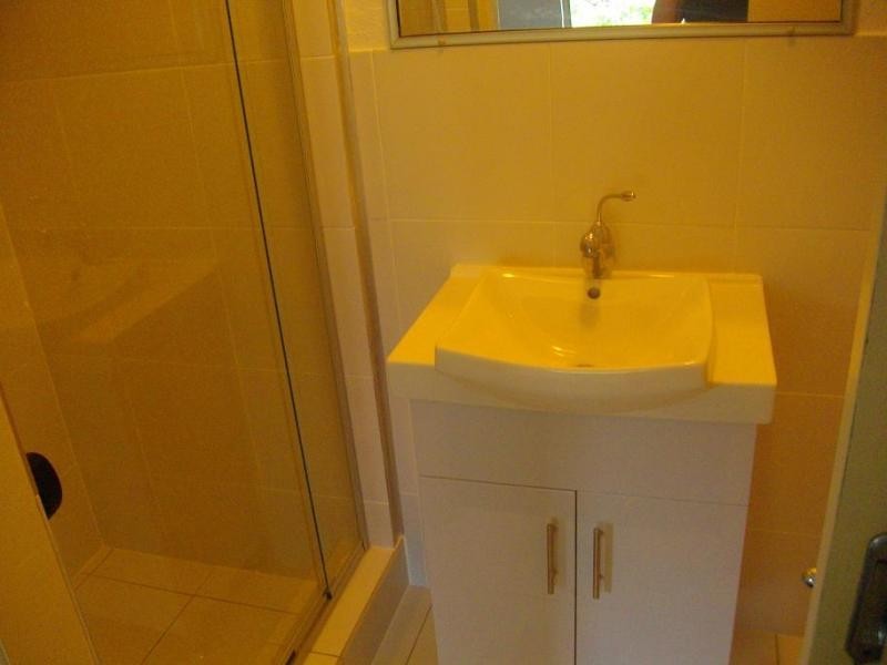 3 Whitmore Street, Taringa QLD 4068