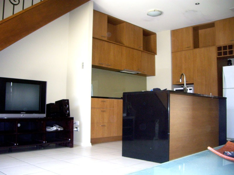 18/7 Elliott St, Surfers Paradise QLD 4217