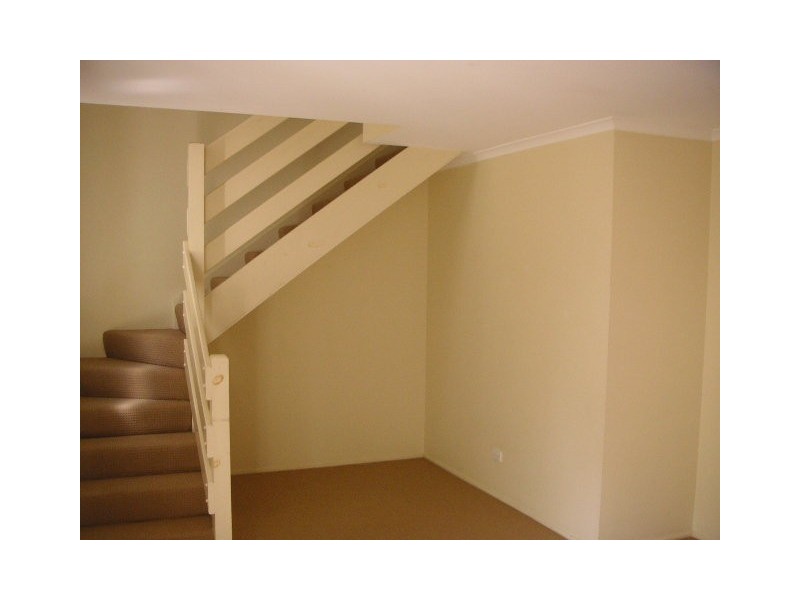 62/13 Bailey St, Collingwood Park QLD 4301