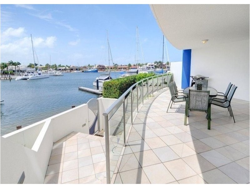 13 Nicklin Way, Minyama QLD 4575