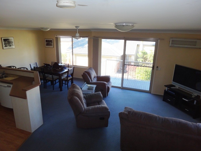 4/757 Ashmore Road, Ashmore QLD 4214
