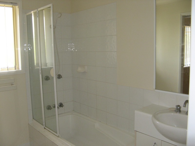 1 Highridge Road,, Springfield QLD 4300