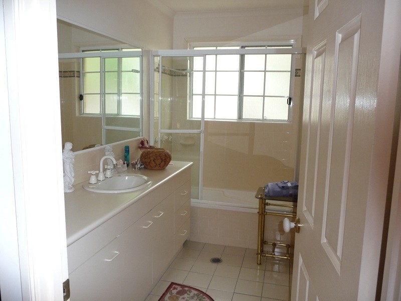 31/302 College Road, Karana Downs QLD 4306