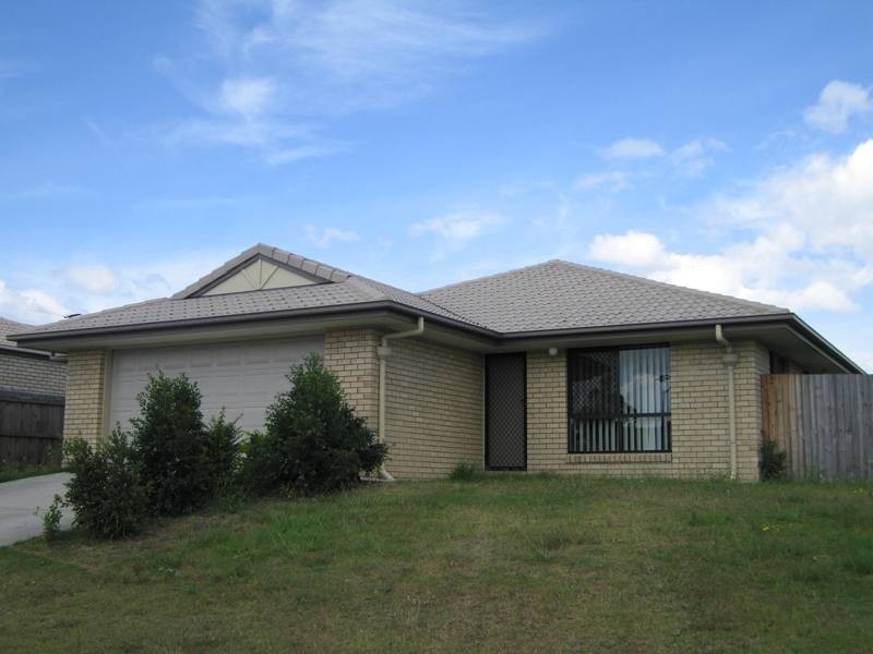 10 Wolfik Drive, Goodna QLD 4300