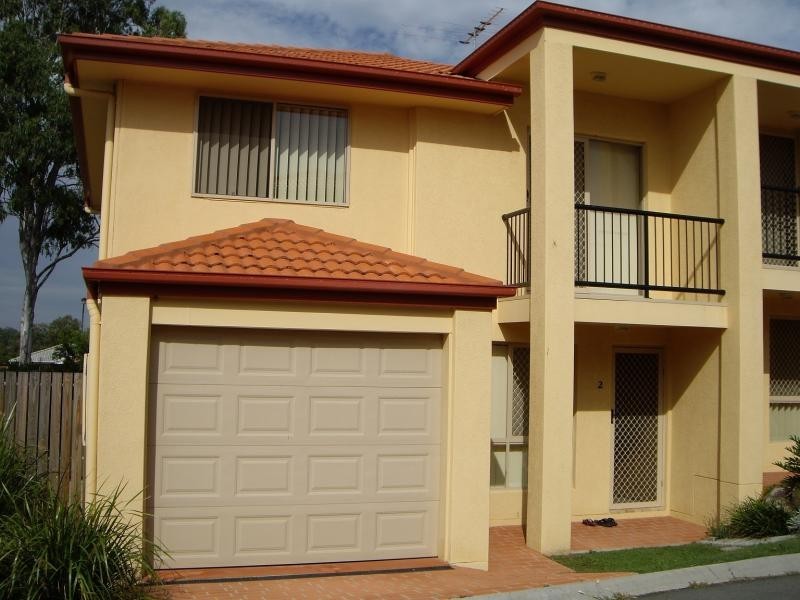 2/7 Johnston Street, Carina QLD 4152