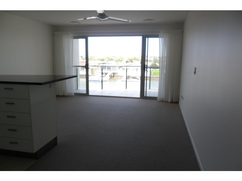 87/57 Grand Parade, Kawana Island QLD 4575