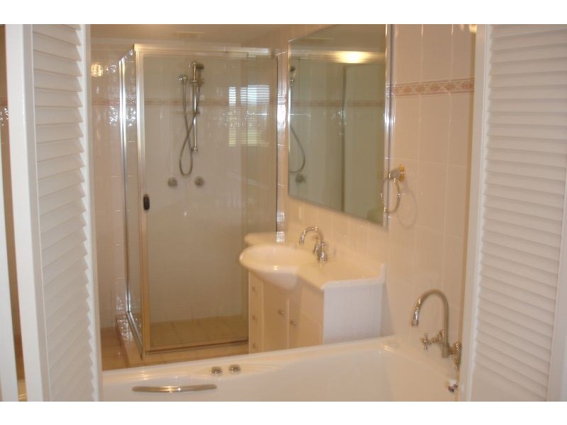 88-98 Limetree Parade,, Runaway Bay QLD 4216