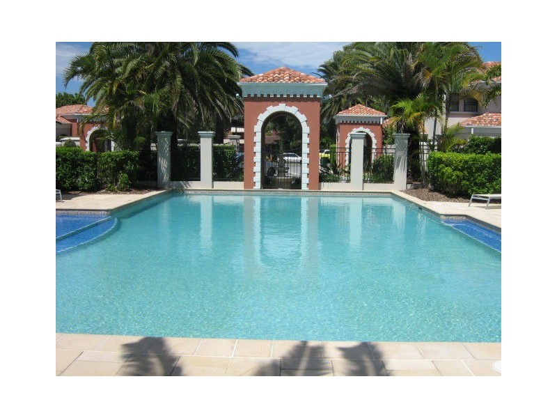 36/7 Elliott St, Surfers Paradise QLD 4217