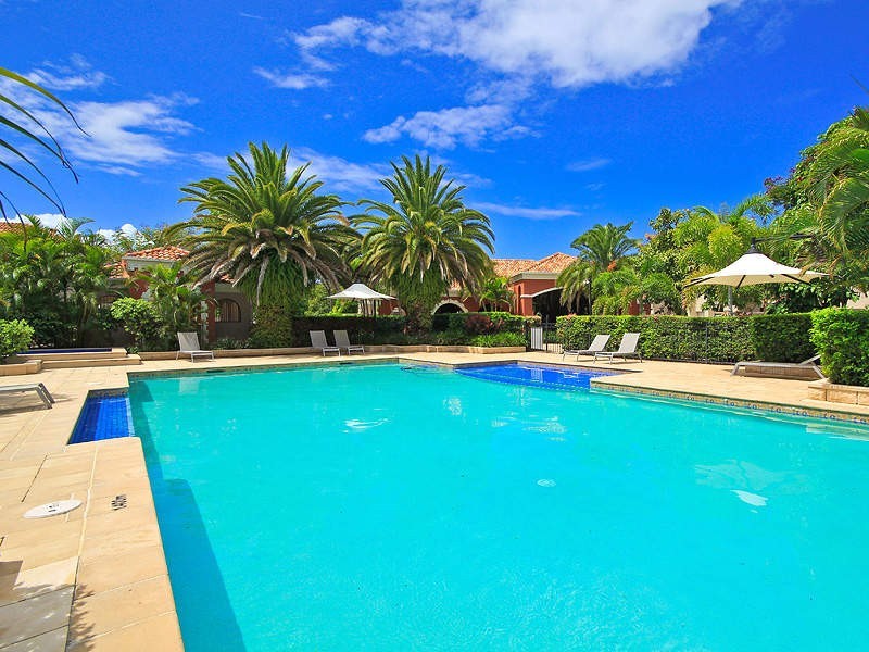 25/7 Elliott St, Surfers Paradise QLD 4217