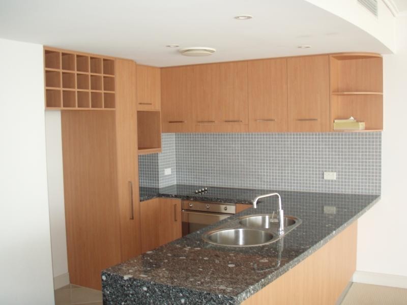 13 Nicklin Way, Minyama QLD 4575