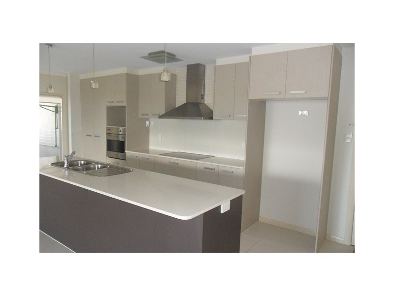 12/26 Sydney Street, Redcliffe QLD 4020