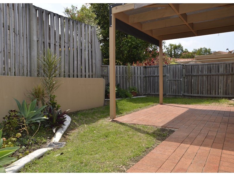 75/24 Amsonia Court,, Arundel QLD 4214