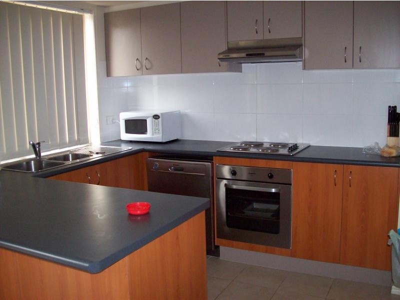 21/2 Johnston Street, Carina QLD 4152