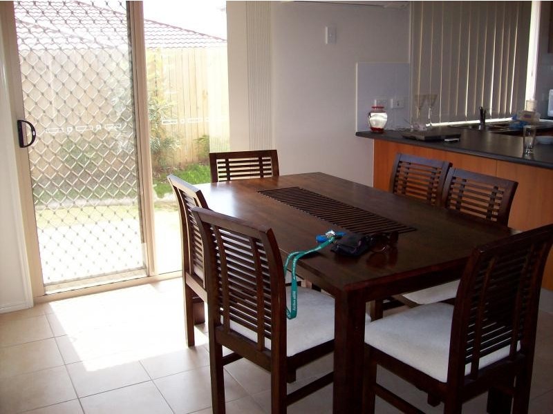 21/2 Johnston Street, Carina QLD 4152