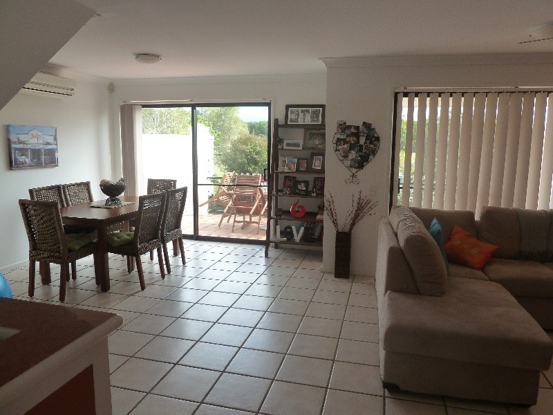 18/22-34 Glenside Drive, Robina QLD 4226