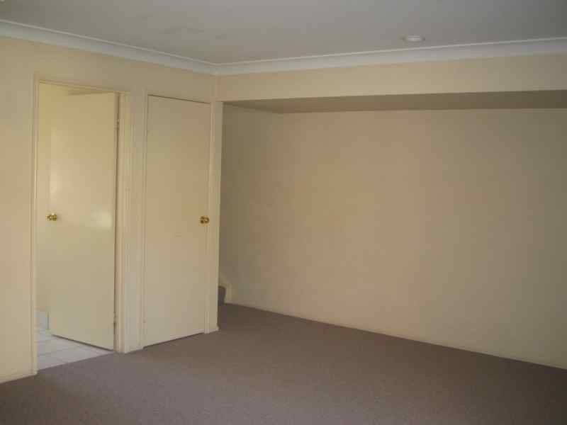 118 Highfield Drive, Merrimac QLD 4226