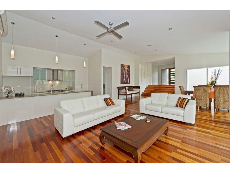 24 Rainlily Crescent, Upper Coomera QLD 4209