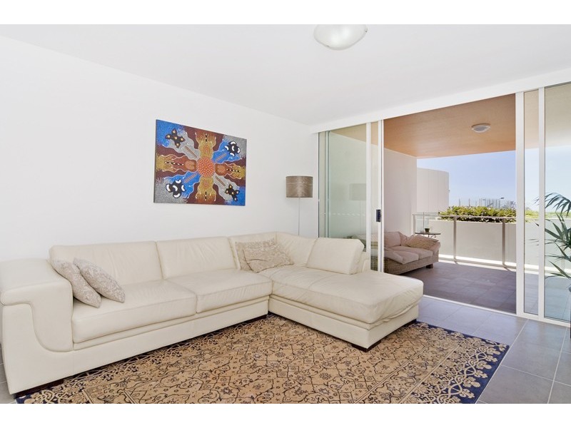 102/2 Creek Street, Coolangatta QLD 4225