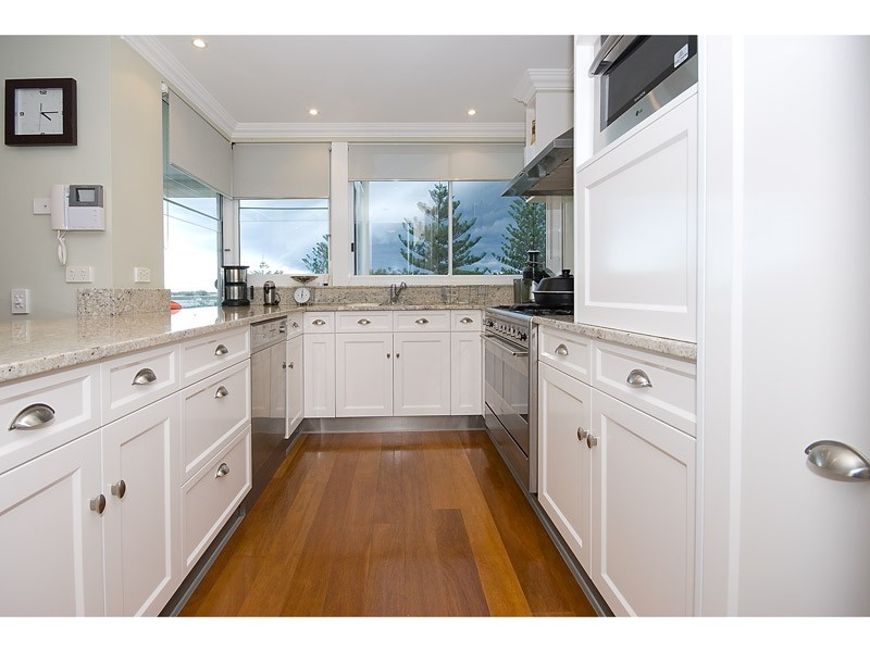 301/212 Marine Parade, Labrador QLD 4215