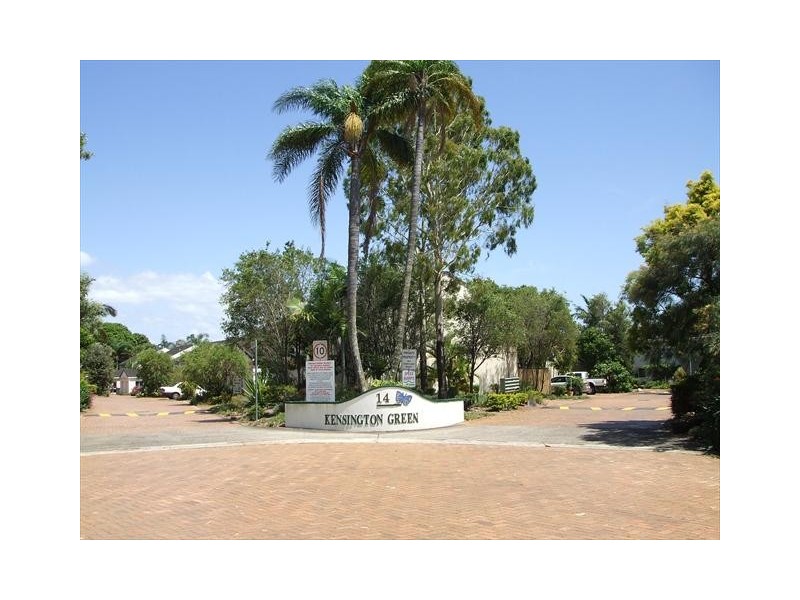 102-14 Kensington Place, Birkdale QLD 4159