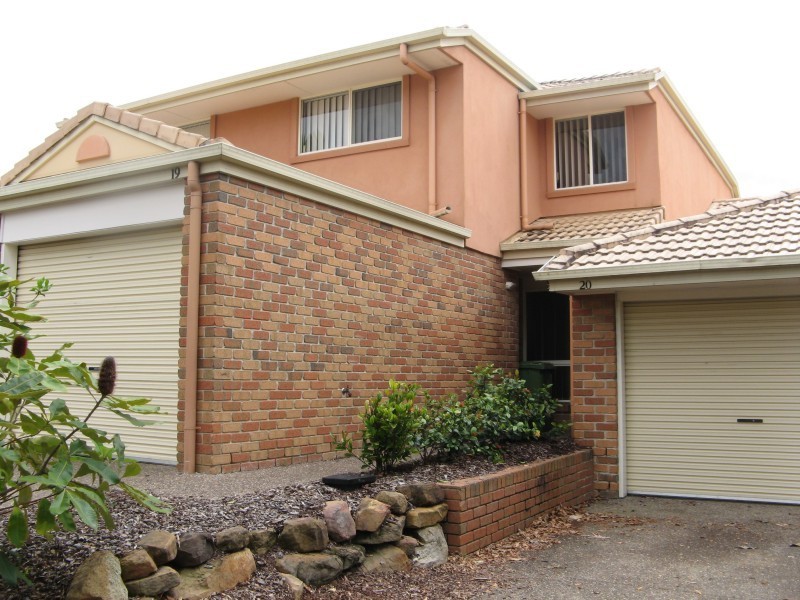 1 Highridge Road,, Springfield QLD 4300