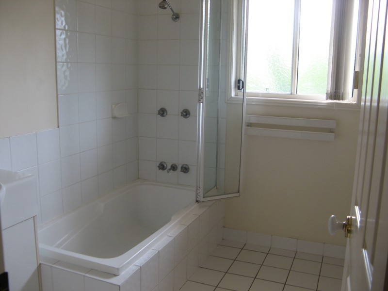 1 Highridge Road,, Springfield QLD 4300
