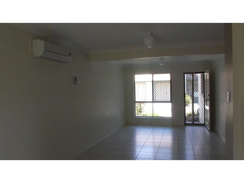 130 Jutland Street, Oxley QLD 4075