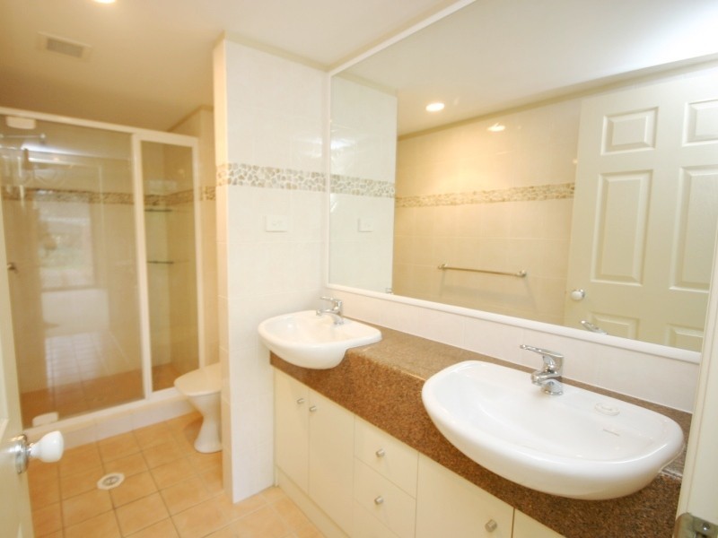 47/19 Santa Barbara Road, Hope Island QLD 4212