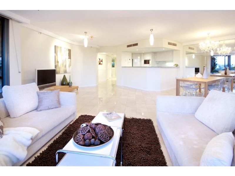 55 Darragh St, Kangaroo Point QLD 4169