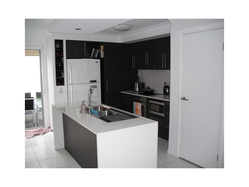 13/110 Tours Way, Burleigh Waters QLD 4220