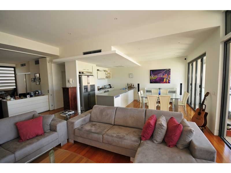 55/5 Manning Street, South Brisbane QLD 4101