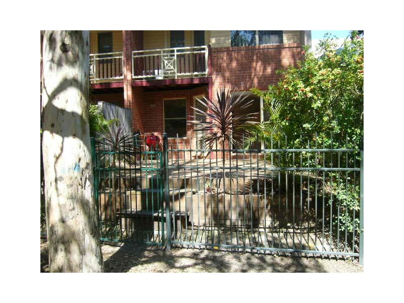 18 Tallebudgeraba Creek Rd,, Burleigh Heads QLD 4220
