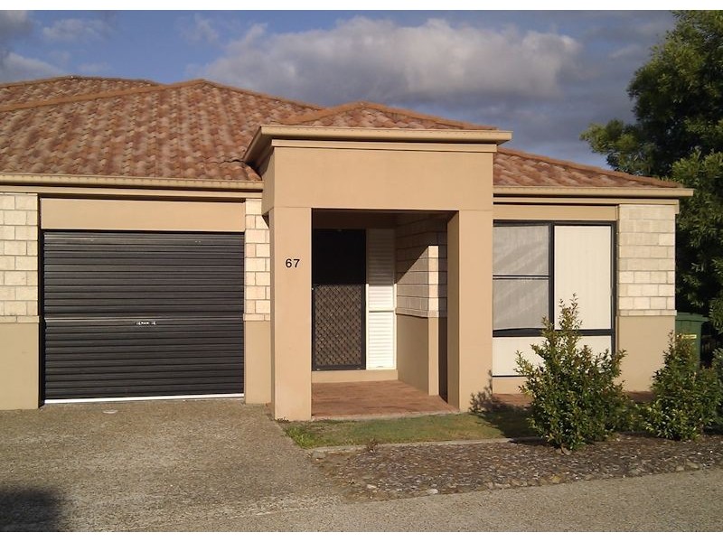 67/24 Amsonia Court,, Arundel QLD 4214