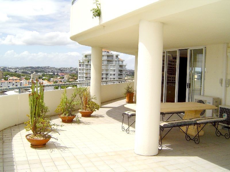 57 Lambert Street, Kangaroo Point QLD 4169