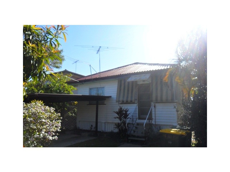 75 Mein Street, Scarborough QLD 4020