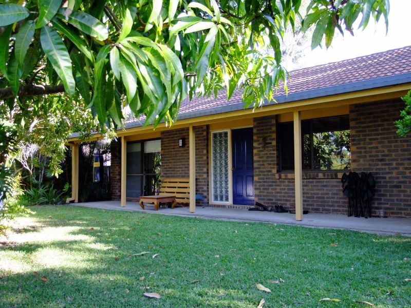 6 Kenevi Street, Riverhills QLD 4074