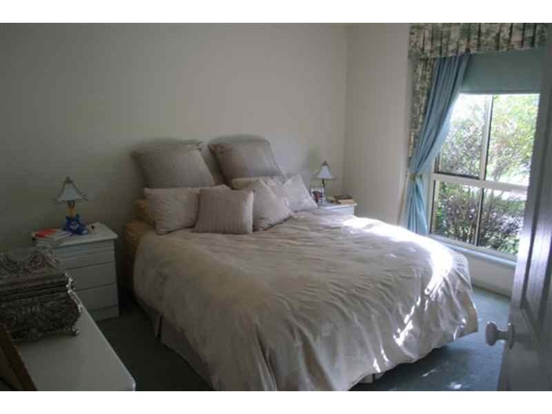 8 Swanton Drive, Mudgeeraba QLD 4213