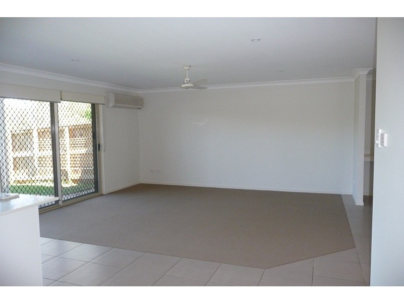 48/302 College Road, Karana Downs QLD 4306