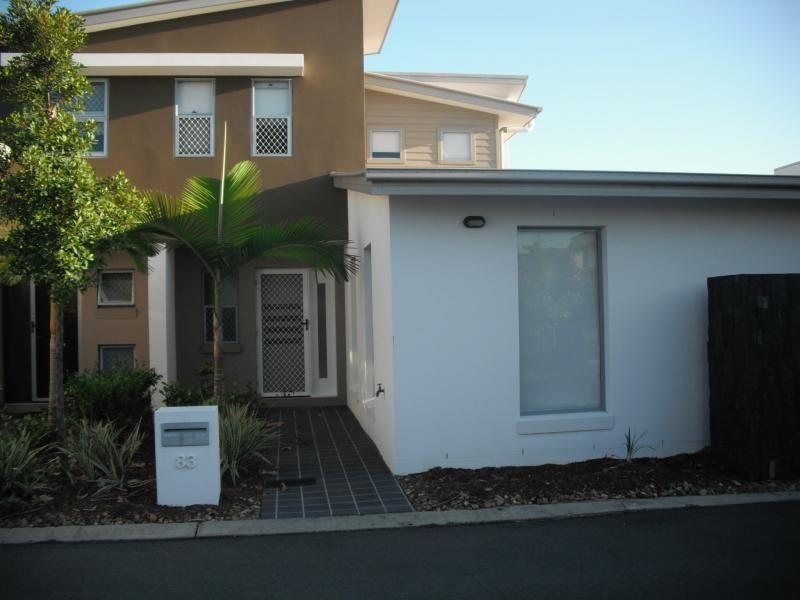 83/110 Tours Way, Burleigh Waters QLD 4220