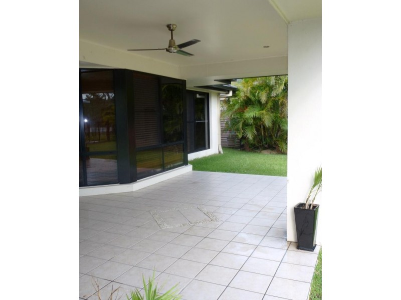 102 Albany Street, Sippy Downs QLD 4556