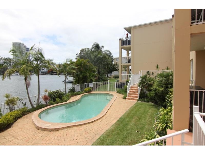 20/11-19 Taylor Street, Biggera Waters QLD 4216