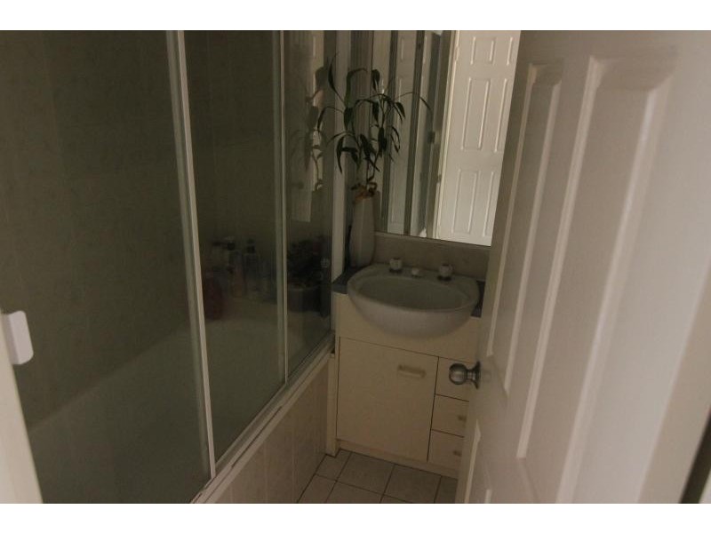 20/11-19 Taylor Street, Biggera Waters QLD 4216