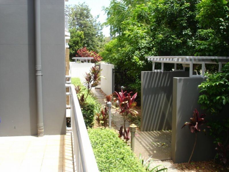 13 – 23 Bright St, Labrador QLD 4215