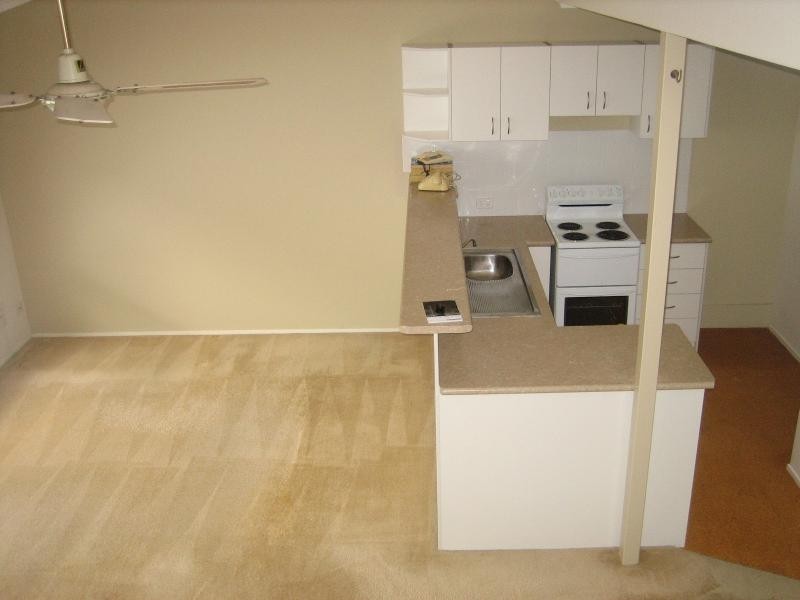 11/30 Sportsman Ave, Mermaid Beach QLD 4218