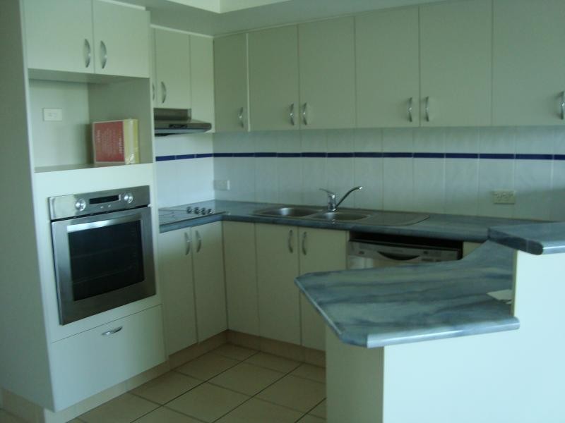44/9 Santa Cruz Blvd, Clear Island Waters QLD 4226