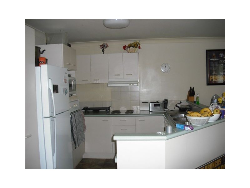 Elanora QLD 4221