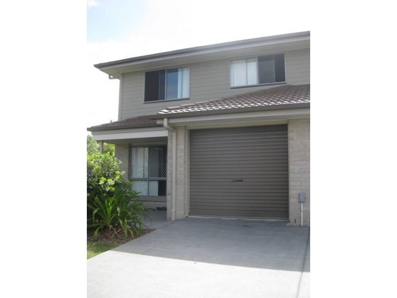 Pacific Pines QLD 4211