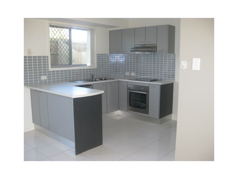 Pacific Pines QLD 4211